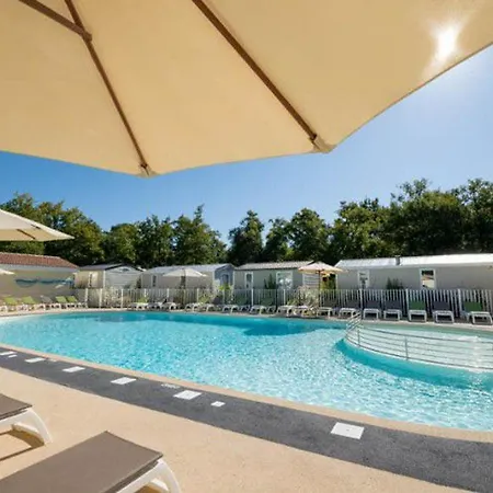 Mobil-home Confortable Avec Terrasse A - Api-1-52-230 Campingplads *