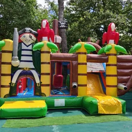 Kemp Mobil-home Confortable Avec Terrasse A - Api-1-52-230