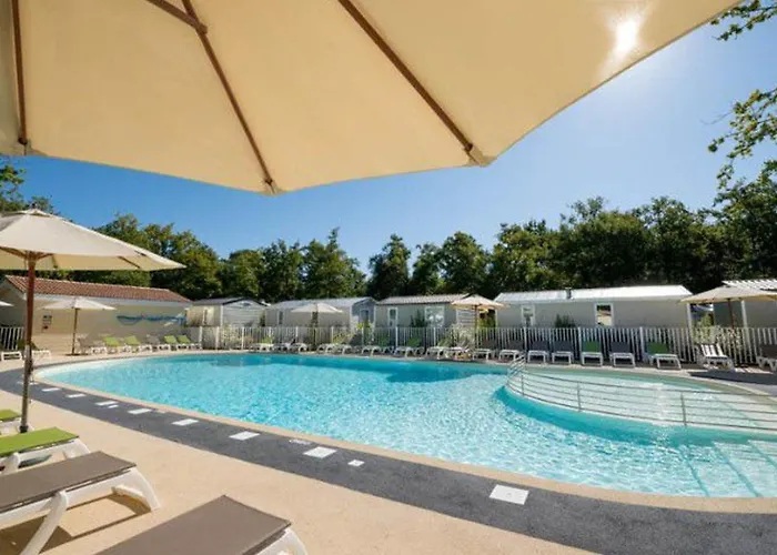 Mobil-home Confortable Avec Terrasse A - Api-1-52-230 Camping *