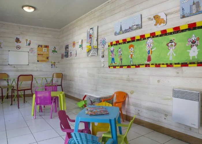 Mobil-home Confortable Avec Terrasse A - Api-1-52-230 *